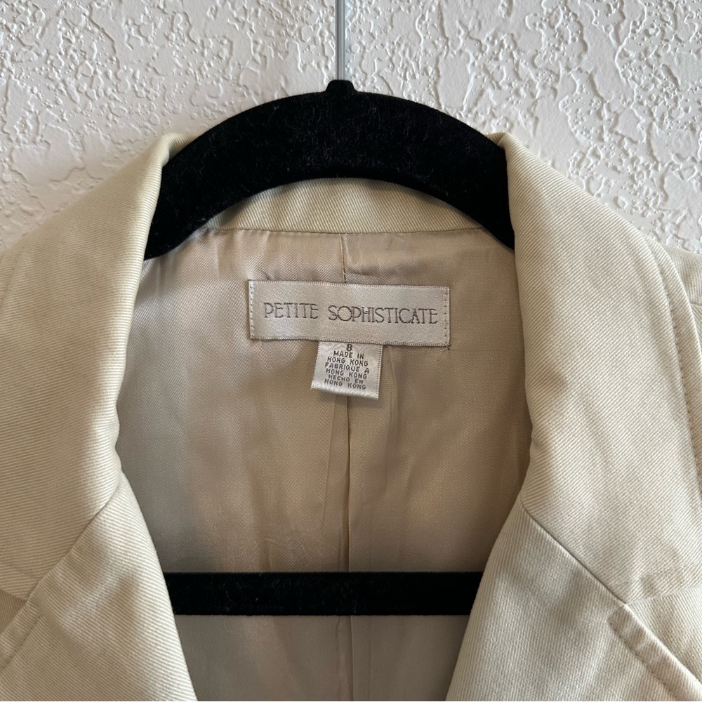 Petite Sophisticate Tan Blazer with Pockets - Picture 3 of 9